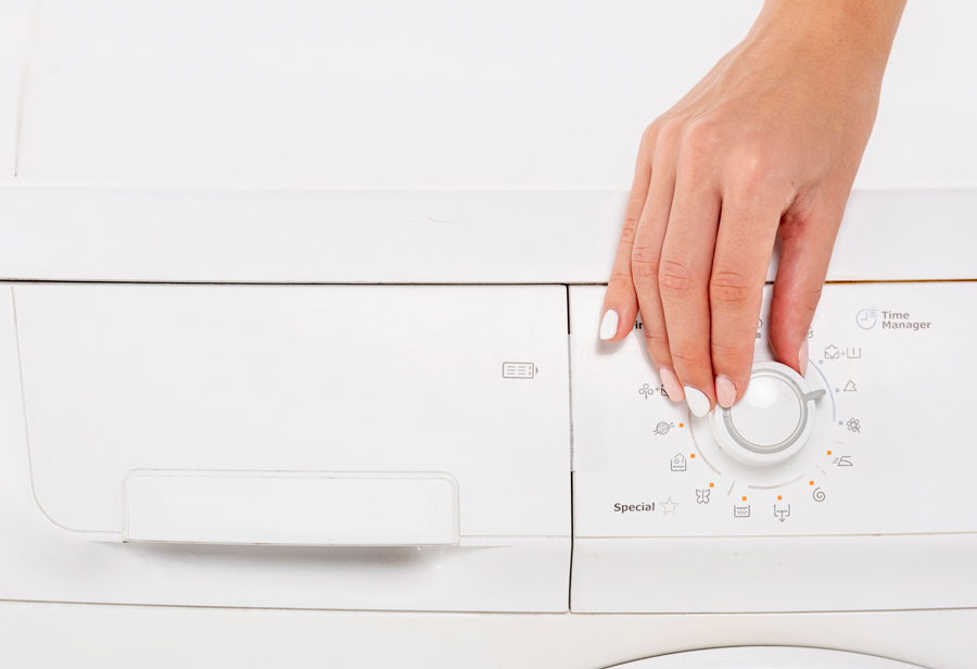 خرابی دکمه تخلیه آب ماشین لباسشویی